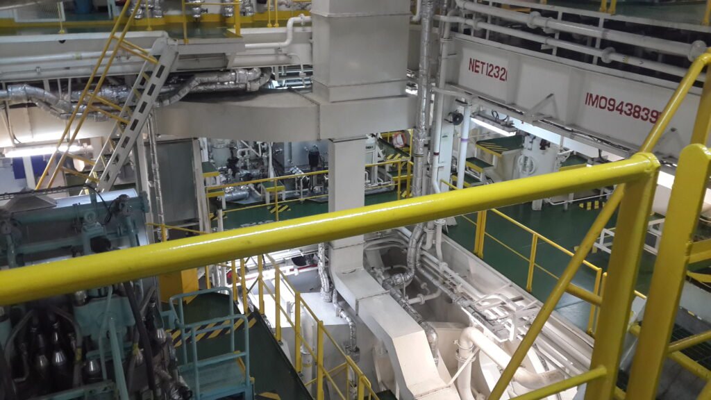 Engine Room MV Aramis IMO-9438391