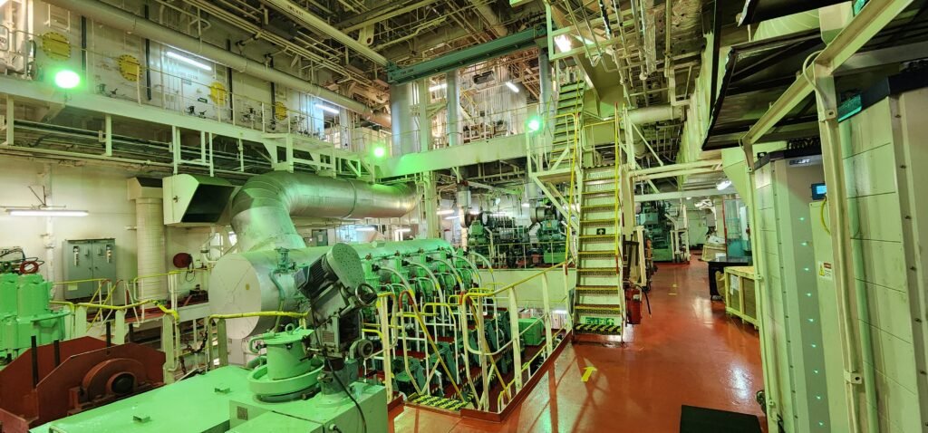 MT SIrius 1 IMO 9285847 Engine room